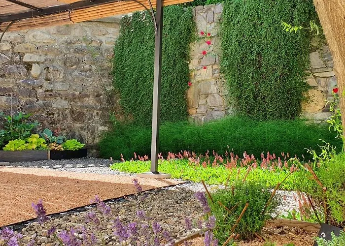 فندق Alp-hotel موجوف